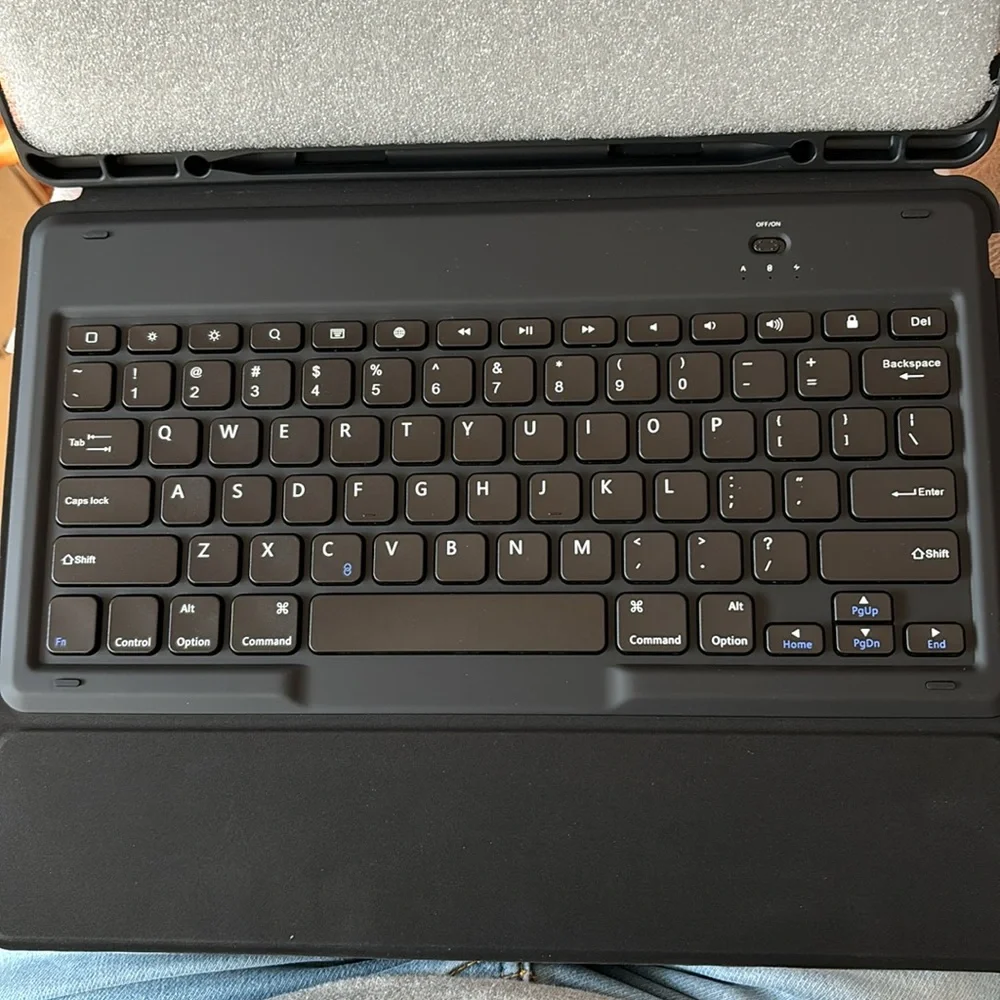 Sounwill iPad Pro 12.9 inch wireless keyboard case